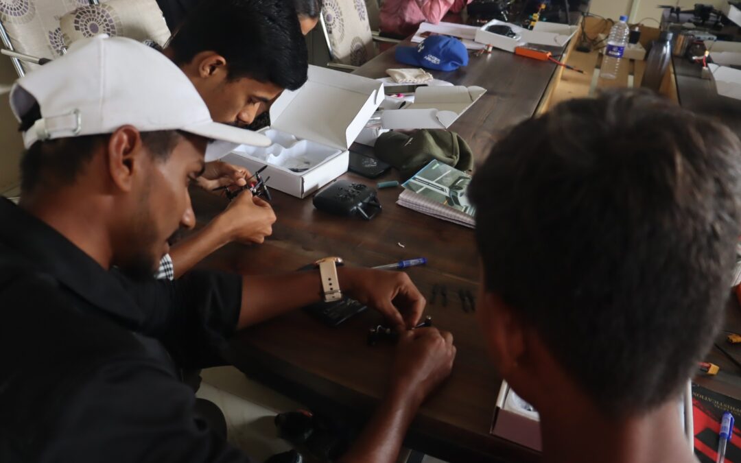 ड्रोन बनविणे व चालवण्याची कार्यशाळा